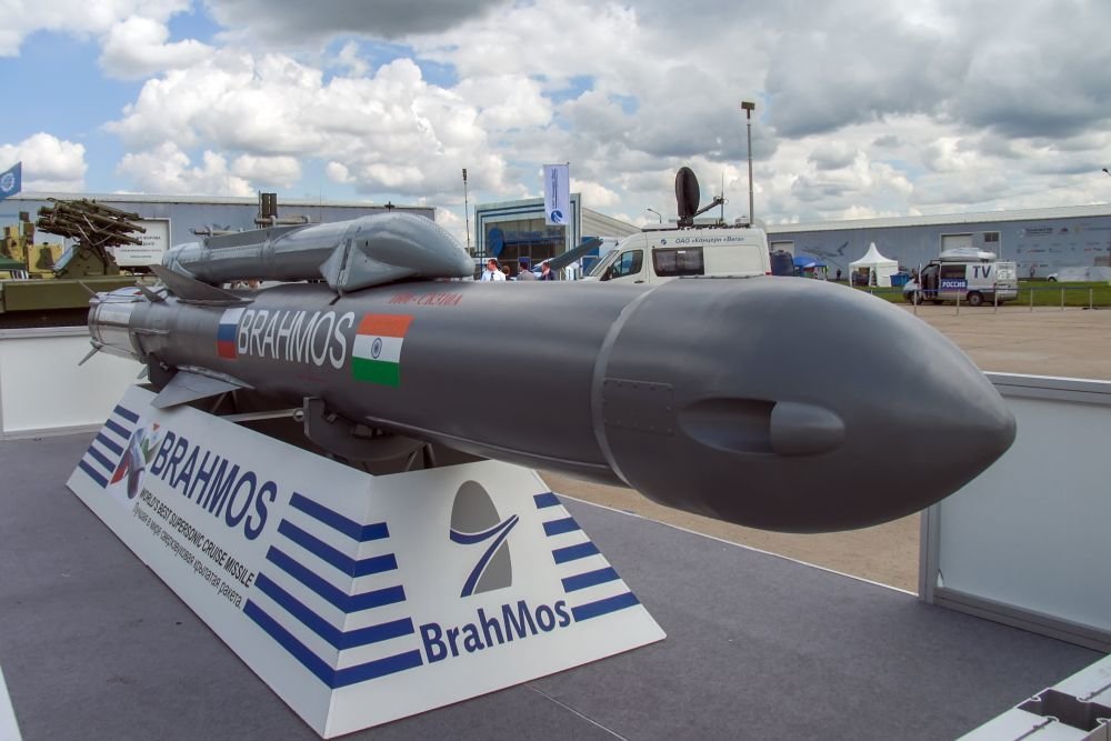 Россия и Индия создадут ракету-"убийцу AWACS" 