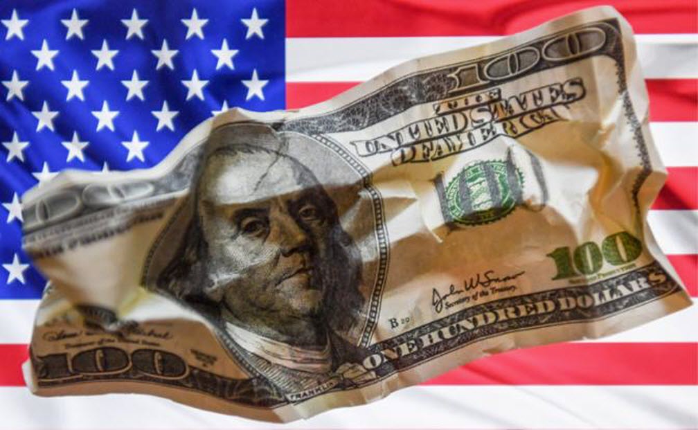 США развязывают войну, чтобы спасти доллар от краха  