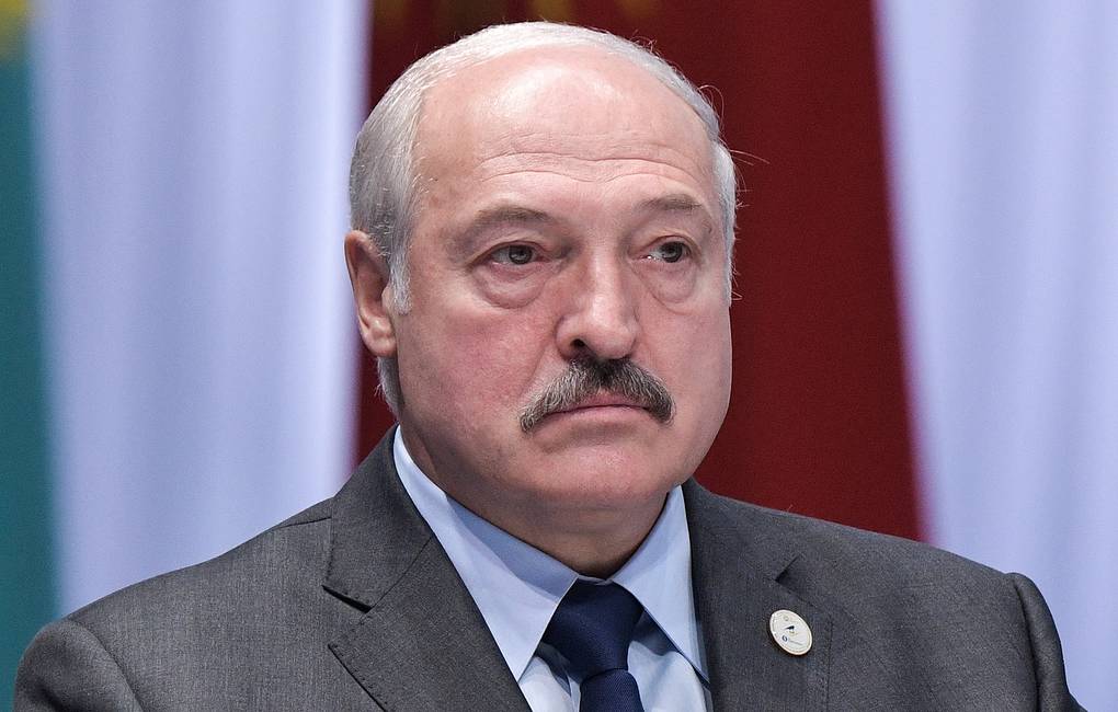 Как относиться к Лукашенко? 