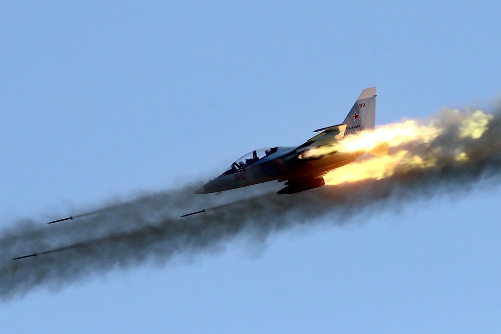 Як-130: почему "летающая парта" стала "маленьким ужасом" для НАТО 