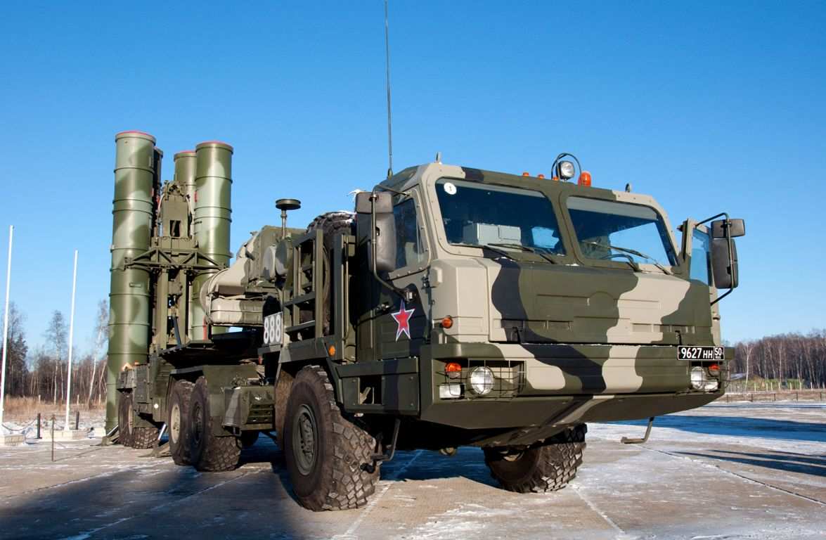 Переполох в НАТО: Белоруссия получит ракетные комплексы С-400 «Триумф» 