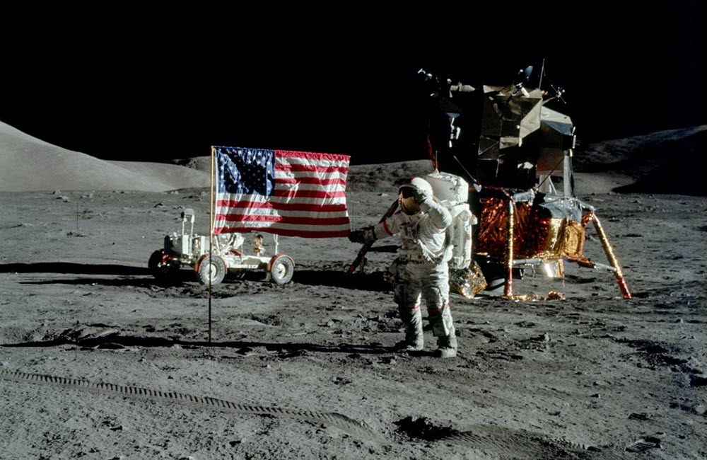 Доказательства того, что лунная программа США всего лишь инсценировка