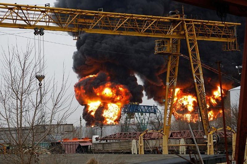 В Совфеде объяснили, почему не удалось предотвратить удар по нефтебазе в Белгороде