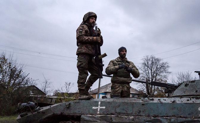 Reuters: Залужный толкнул собственную армию в бездну